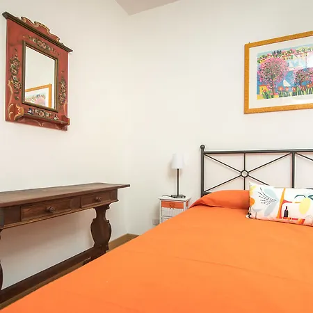 Degli Oleandri فندق مبيت وإفطار 2*