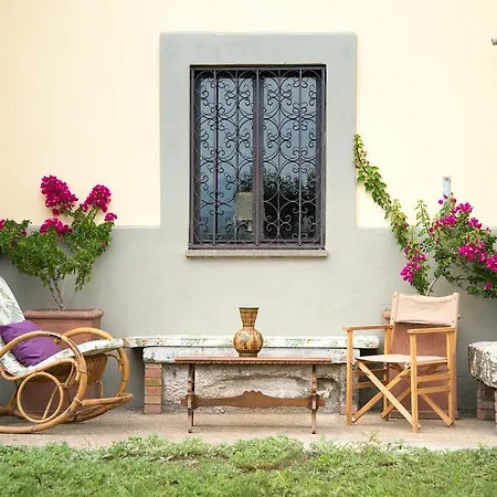 Degli Oleandri Bed & Breakfast