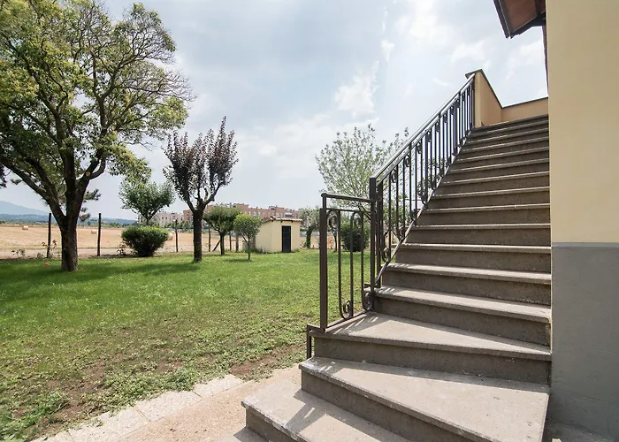 Bed & Breakfast Degli Oleandri 2*