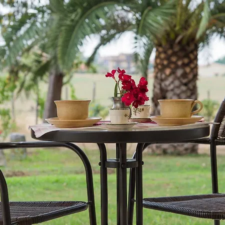 Bed & Breakfast Degli Oleandri Bnb 2*